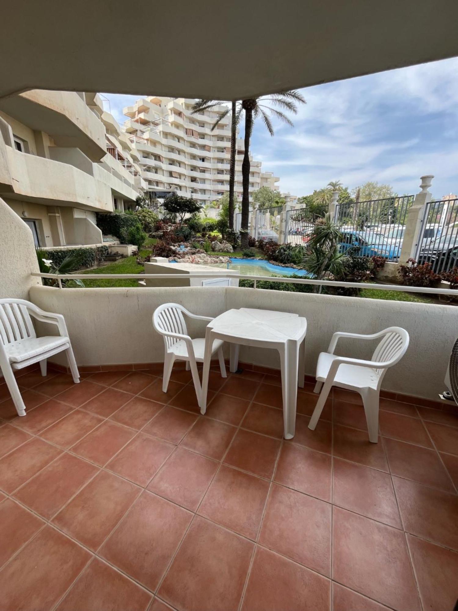 Benal Beach Vista Al Mar, Piscina Templada Benalmádena Eksteriør bilde